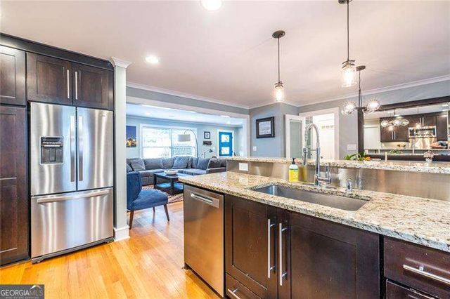 2443 Hunting Valley Drive, Decatur, GA 30033