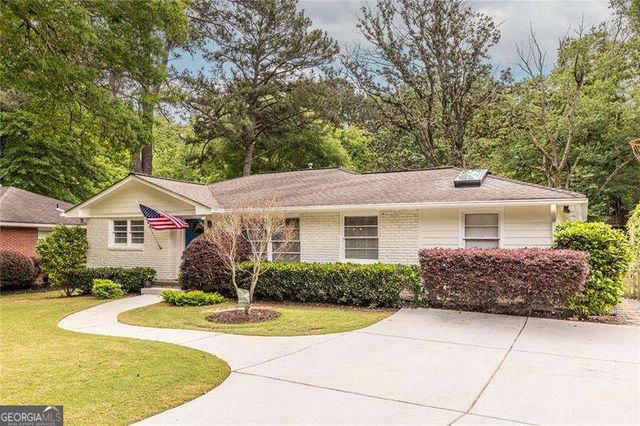2443 Hunting Valley Drive, Decatur, GA 30033