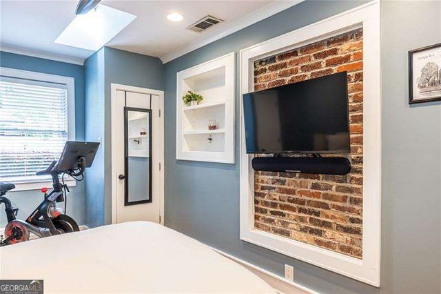 2443 Hunting Valley Drive, Decatur, GA 30033