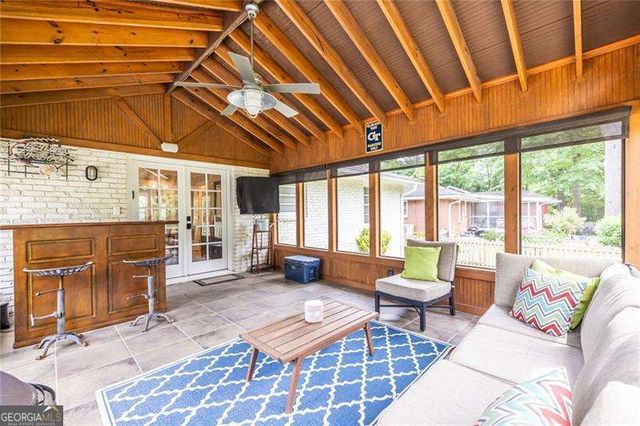 2443 Hunting Valley Drive, Decatur, GA 30033
