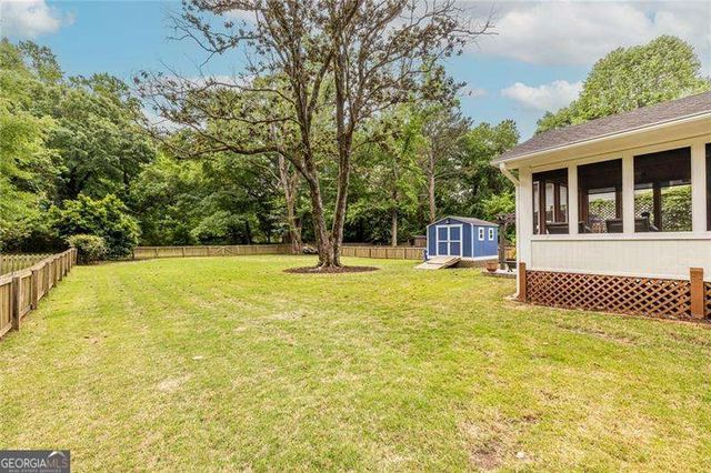 2443 Hunting Valley Drive, Decatur, GA 30033
