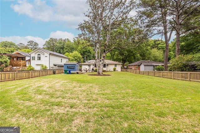 2443 Hunting Valley Drive, Decatur, GA 30033