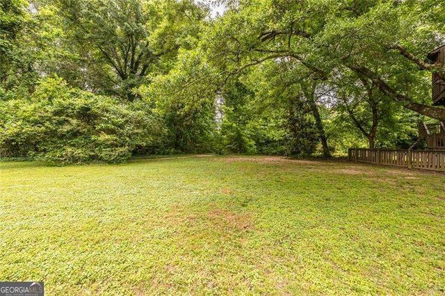 2443 Hunting Valley Drive, Decatur, GA 30033
