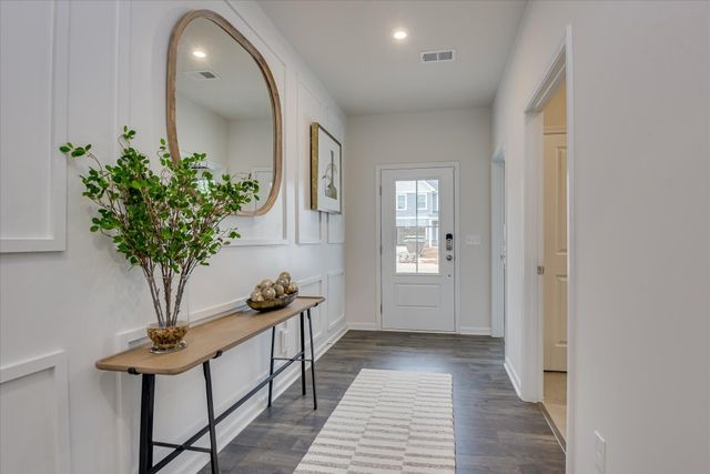 575 Edenwood Drive, Sumter, SC 29154