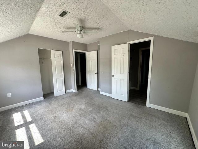 16 TYRONE AVE, New Castle, DE 19720