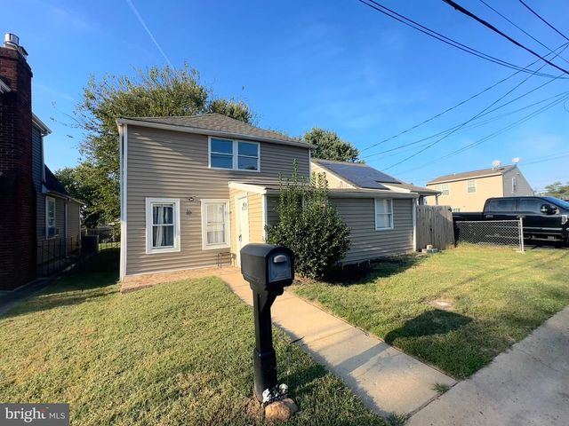16 TYRONE AVE, New Castle, DE 19720