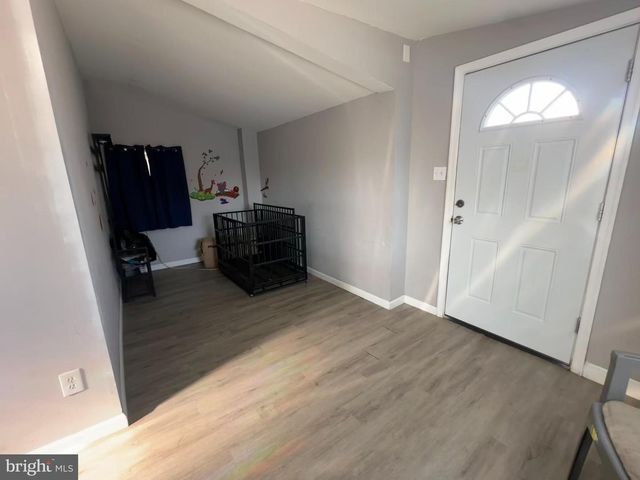 16 TYRONE AVE, New Castle, DE 19720