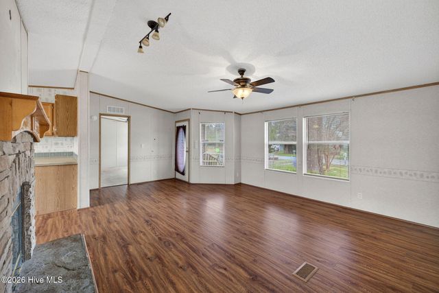 1524 Rossmore Road, Wilmington, NC 28405