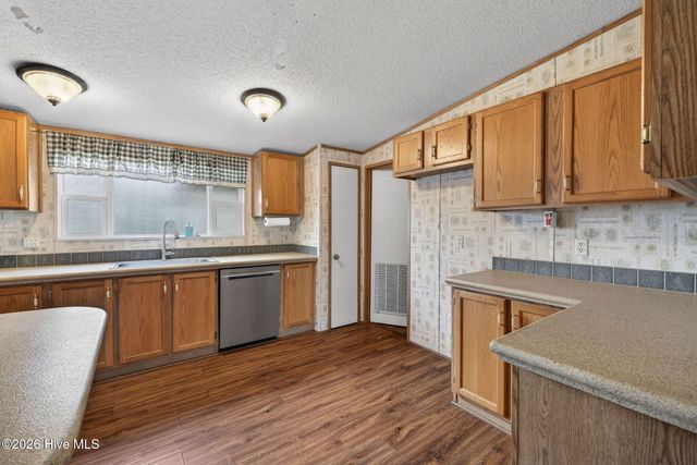 1524 Rossmore Road, Wilmington, NC 28405