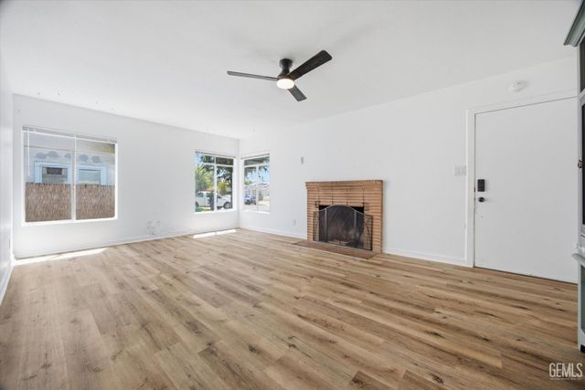 428 Francis Street, Bakersfield, CA 93308
