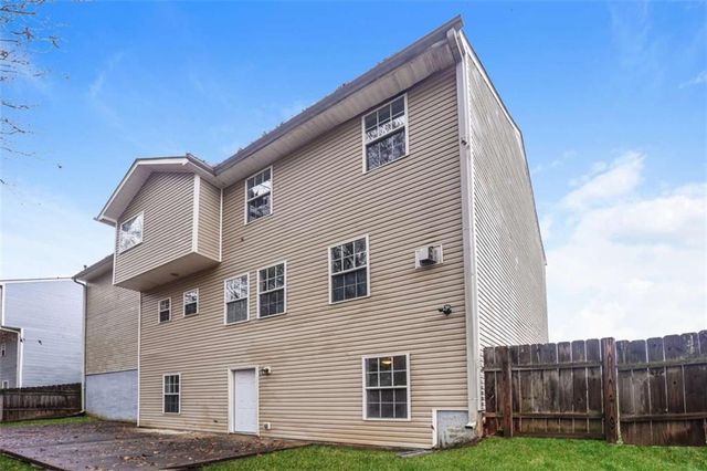 5967 Yellowood Court, Atlanta, GA 30349