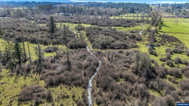 35377 Ede Rd, Lebanon, OR 97355