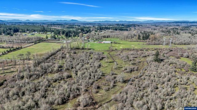 35377 Ede Rd, Lebanon, OR 97355
