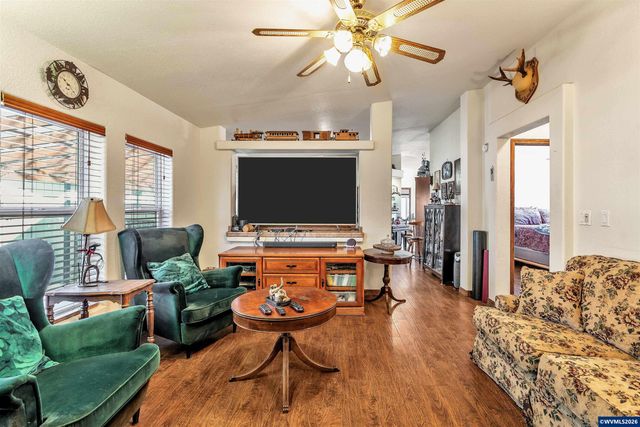 35377 Ede Rd, Lebanon, OR 97355