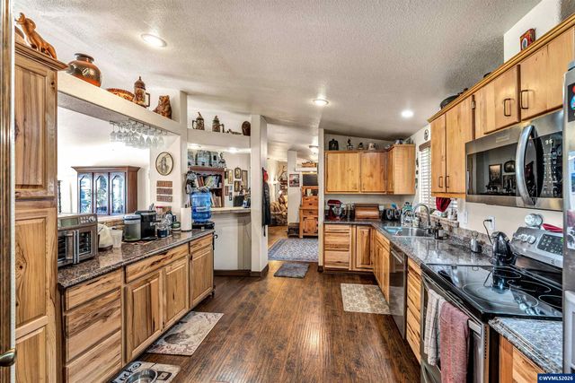 35377 Ede Rd, Lebanon, OR 97355