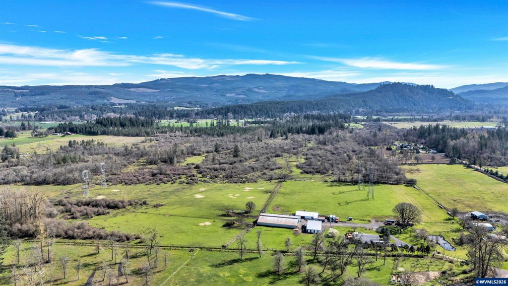 35377 Ede Rd, Lebanon, OR 97355