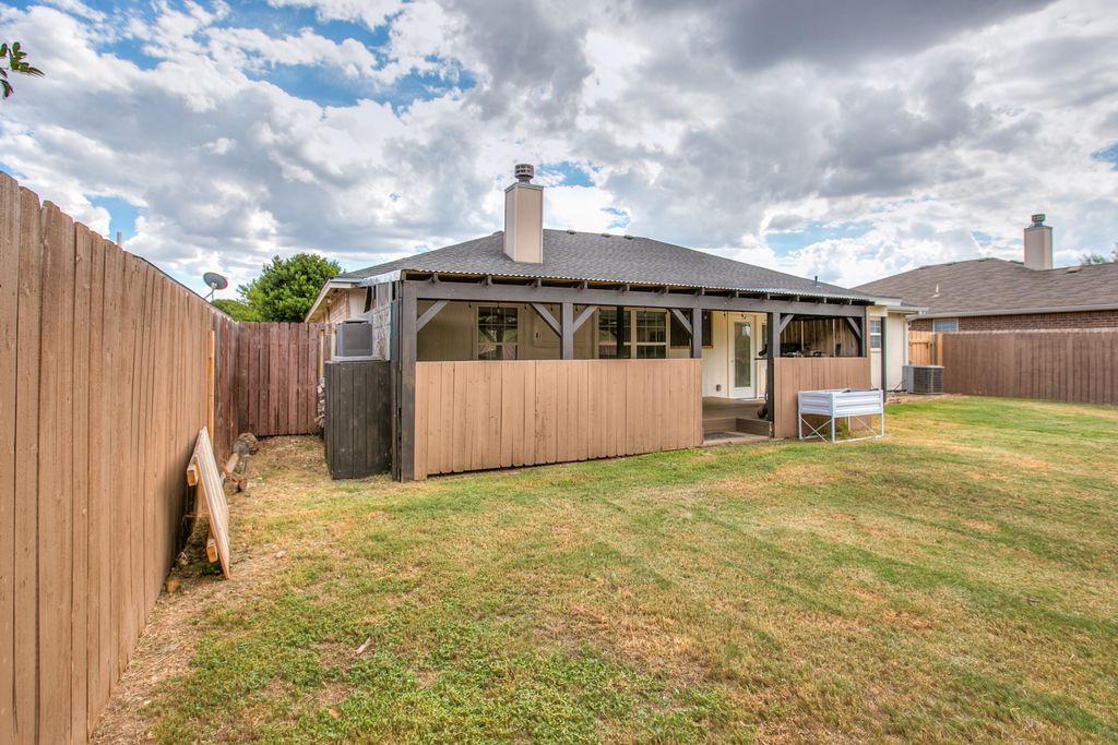 Image 29 of property listing at 2306 1st Atlas Street, San Angelo, TX 76905