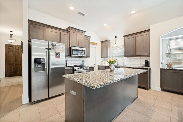 2113 Ranchwood Drive, Melissa, TX 75454