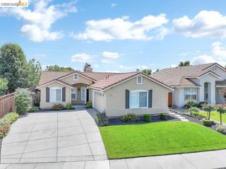 1230 Arlington Way, Brentwood, CA 94513