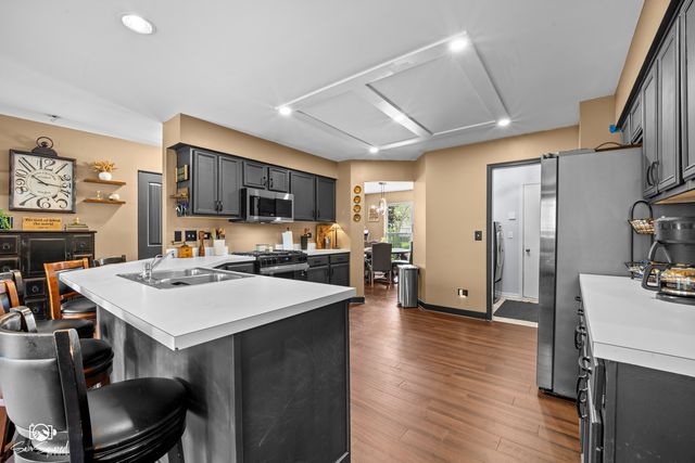 5307 Floralwood Court, Plainfield, IL 60586