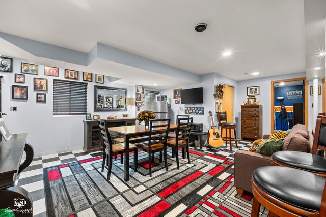 5307 Floralwood Court, Plainfield, IL 60586