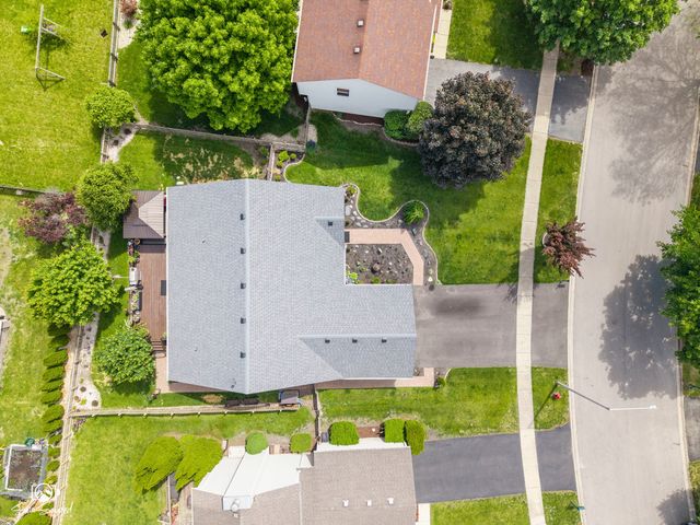 5307 Floralwood Court, Plainfield, IL 60586