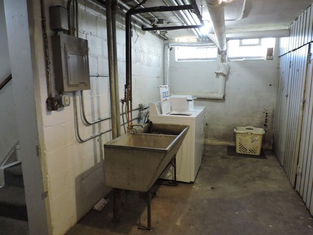 1108 Wisconsin AVENUE, Racine, WI 53402