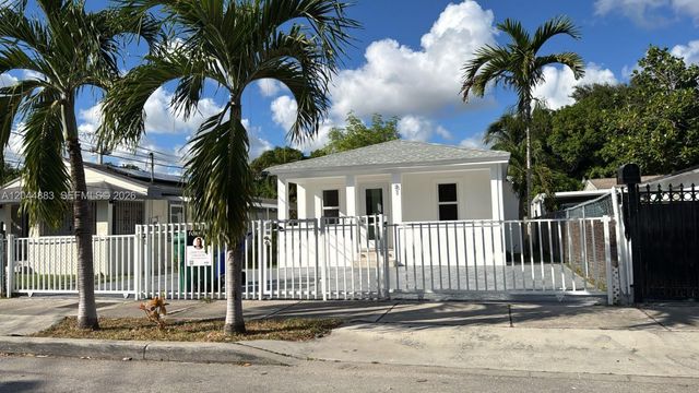 81 NW 44th St, Miami, FL 33127