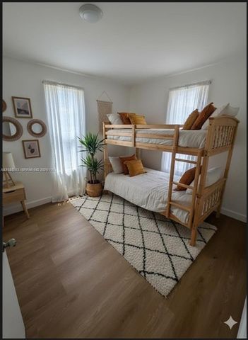 81 NW 44th St, Miami, FL 33127
