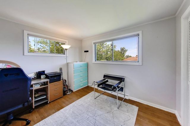 8919 Olcott Avenue, Morton Grove, IL 60053