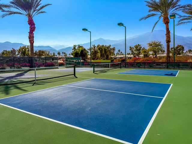 60755 Living Stone Drive, La Quinta, CA 92253