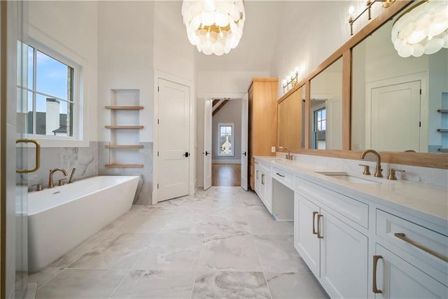 5011 Kings Close, Alpharetta, GA 30004