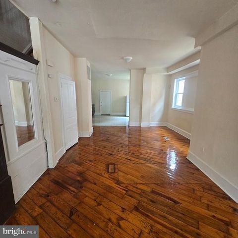 203 W WYOMING AVE, Philadelphia, PA 19140