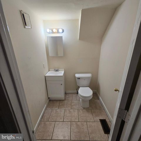 203 W WYOMING AVE, Philadelphia, PA 19140