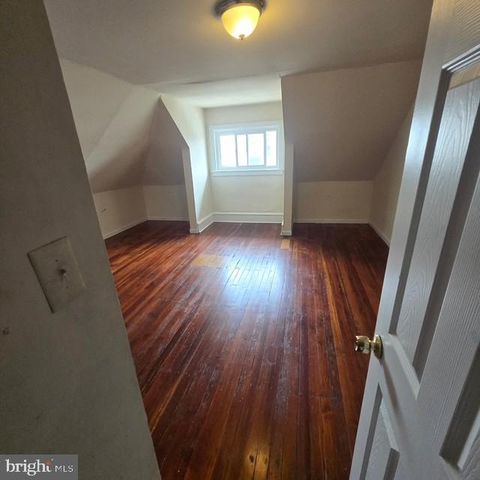 203 W WYOMING AVE, Philadelphia, PA 19140