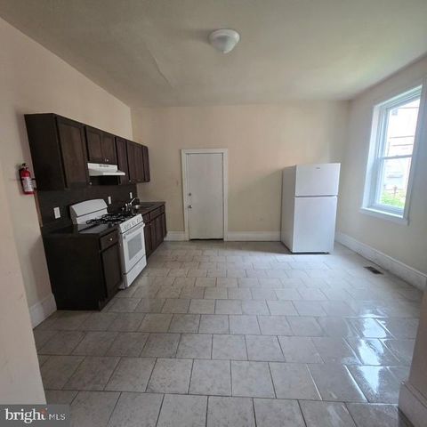 203 W WYOMING AVE, Philadelphia, PA 19140