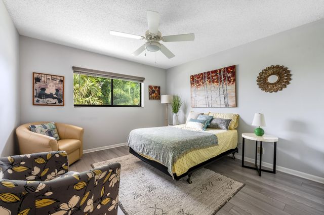 15244 Lakes Of Delray Boulevard 304, Delray Beach, FL 33484