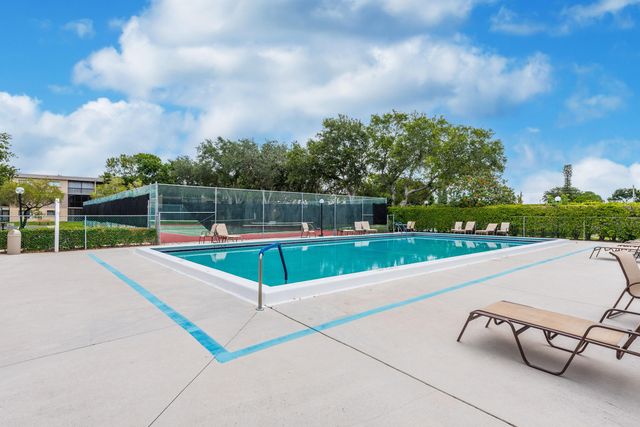 15244 Lakes Of Delray Boulevard 304, Delray Beach, FL 33484