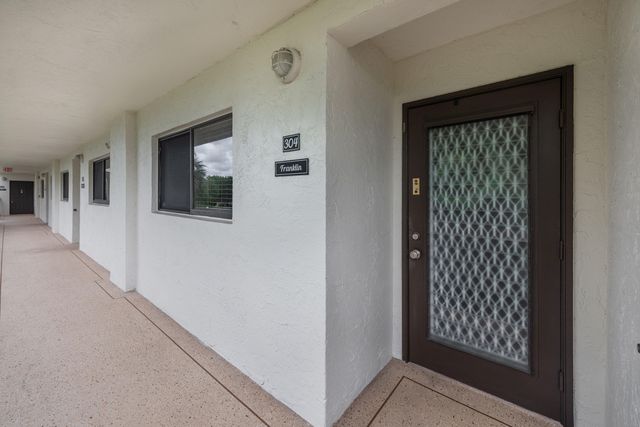 15244 Lakes Of Delray Boulevard 304, Delray Beach, FL 33484