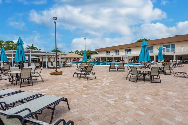 15244 Lakes Of Delray Boulevard 304, Delray Beach, FL 33484