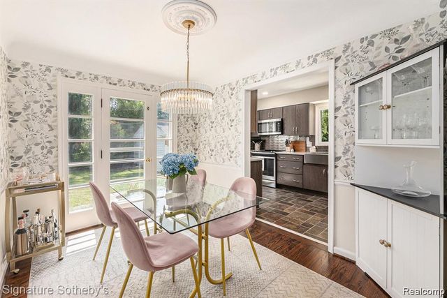 4419 Beverly Court, Royal Oak, MI 48073