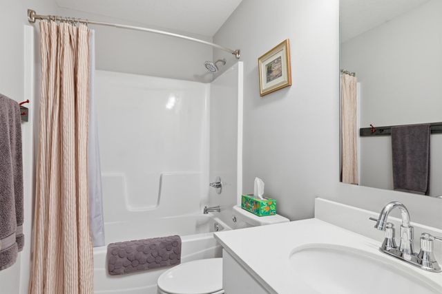 4813 162nd Way N, Hugo, MN 55038