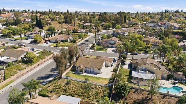 1003 Clearwood Avenue, Riverside, CA 92506