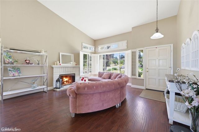 1003 Clearwood Avenue, Riverside, CA 92506