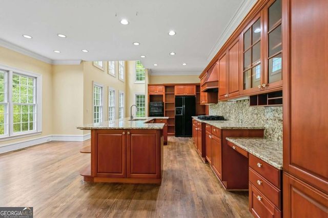 430 W Wesley Road NW, Atlanta, GA 30305