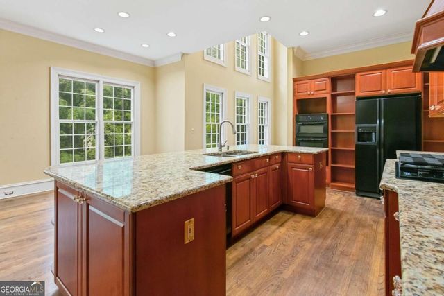 430 W Wesley Road NW, Atlanta, GA 30305