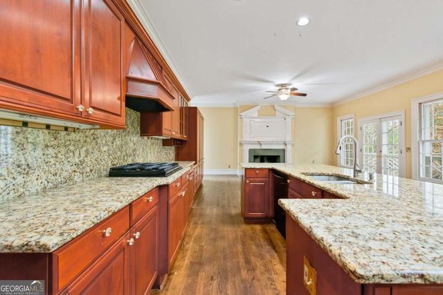 430 W Wesley Road NW, Atlanta, GA 30305