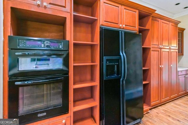 430 W Wesley Road NW, Atlanta, GA 30305