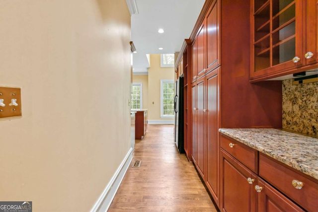 430 W Wesley Road NW, Atlanta, GA 30305