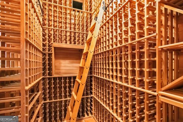 430 W Wesley Road NW, Atlanta, GA 30305